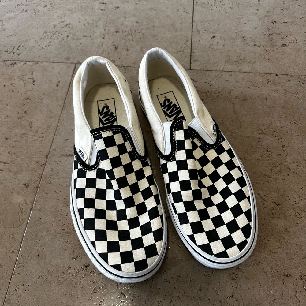 Vans Black and White Slip-On Shoes Size 10 Women’s